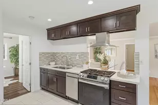 320 Toyon Rd, Sierra Madre, CA 91024 - Photo 21