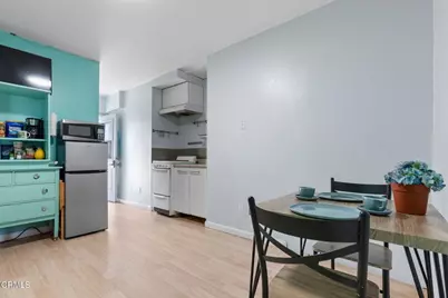 12446 Herrick Avenue, Sylmar, CA 91342 - Photo 37