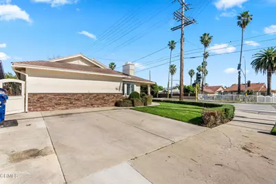 12446 Herrick Avenue, Sylmar, CA 91342 - Photo 47