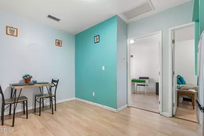 12446 Herrick Avenue, Sylmar, CA 91342 - Photo 39