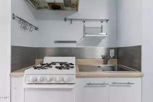 12446 Herrick Ave, Sylmar, CA 91342 - Photo 41