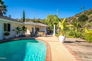 2460 Las Positas Rd, Glendale, CA 91208 - Photo 31