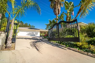 2460 Las Positas Rd, Glendale, CA 91208 - Photo 5