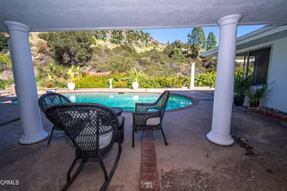 2460 Las Positas Road, Glendale, CA 91208 - Photo 45