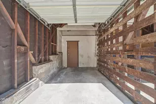 2307 Moss Ave, Los Angeles, CA 90065 - Photo 23