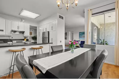 985 E California Boulevard #305, Pasadena, CA 91106 - Photo 17