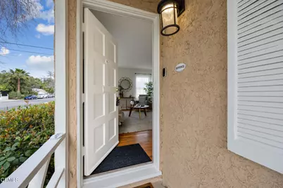 4950 Newcastle Avenue, Los Angeles, CA 91316 - Photo 3