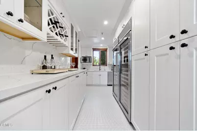 380 W Green Street, Pasadena, CA 91105 - Photo 21