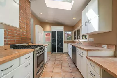 127 South Lane, South Pasadena, CA 91030 - Photo 13