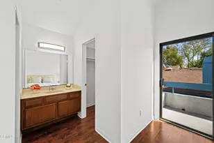 355 S Marengo Ave, Pasadena, CA 91101 - Photo 19