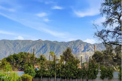 79 E Calaveras Street, Altadena, CA 91001 - Photo 15