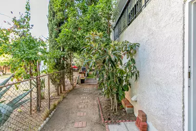 1502 Rock Glen Avenue #G, Glendale, CA 91205 - Photo 45