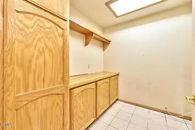 7176 Cataba Road, Oak Hills, CA 92344 - Photo 11