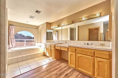 7176 Cataba Road, Oak Hills, CA 92344 - Photo 17