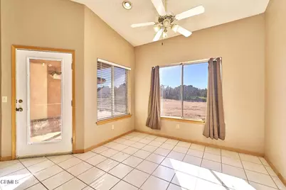 7176 Cataba Road, Oak Hills, CA 92344 - Photo 33
