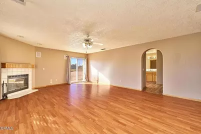 7176 Cataba Road, Oak Hills, CA 92344 - Photo 19