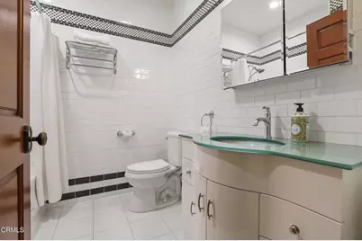 12244 Tiara Street, Valley Village, CA 91607 - Photo 21