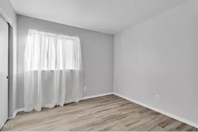 42950 Burlwood Drive, Lancaster, CA 93536 - Photo 29