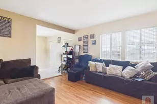 524 W Almond St, Compton, CA 90220 - Photo 7