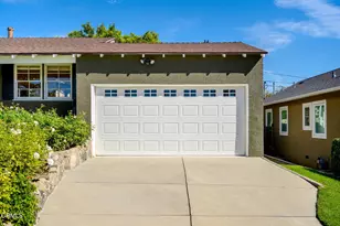 2444 N Parish Pl, Burbank, CA 91504 - Photo 43