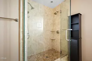 2444 N Parish Pl, Burbank, CA 91504 - Photo 25