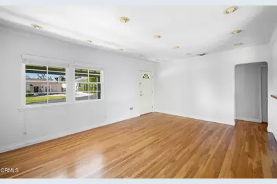 2444 N Parish Place, Burbank, CA 91504 - Photo 7