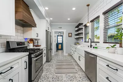 1955 N Los Robles Avenue, Pasadena, CA 91104 - Photo 17