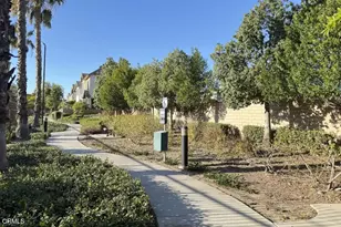 433 Merced Ct, Corona, CA 92880 - Photo 21