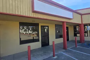 4050 La Crescenta Ave, Glendale, CA 91214 - Photo 1