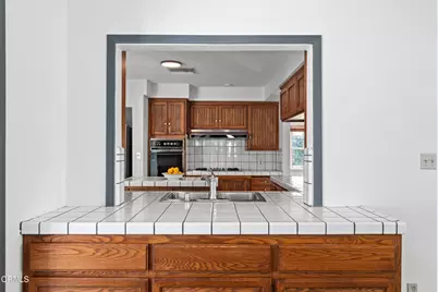 4920 Nagle Avenue, Los Angeles, CA 91423 - Photo 17