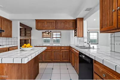 4920 Nagle Avenue, Los Angeles, CA 91423 - Photo 9