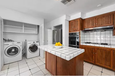 4920 Nagle Avenue, Los Angeles, CA 91423 - Photo 11