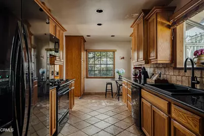 3818 Altura Avenue, La Crescenta, CA 91214 - Photo 7