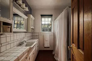 3818 Altura Ave, La Crescenta, CA 91214 - Photo 17