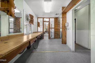 3325 Barham Boulevard, Los Angeles, CA 90068 - Photo 11