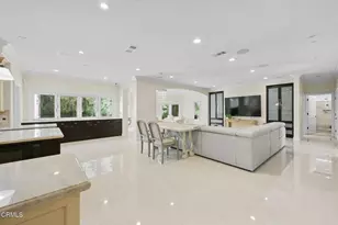 3263 New York Dr, Pasadena, CA 91107 - Photo 15