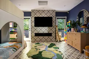 14593 Deervale Pl, Sherman Oaks, CA 91403 - Photo 25