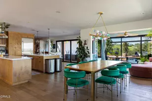 14593 Deervale Pl, Sherman Oaks, CA 91403 - Photo 13