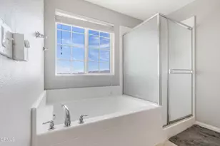 37530 Henna Ln, Palmdale, CA 93551 - Photo 11