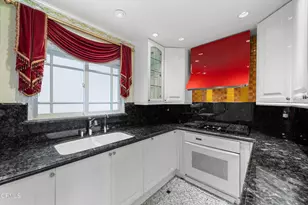 1118 Oberlin Dr, Glendale, CA 91205 - Photo 13