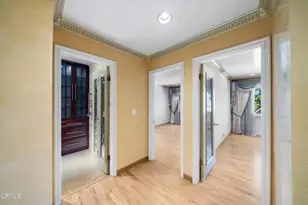 1118 Oberlin Dr, Glendale, CA 91205 - Photo 29