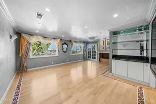 1118 Oberlin Dr, Glendale, CA 91205 - Photo 21