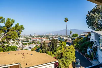 1118 Oberlin Drive, Glendale, CA 91205 - Photo 17