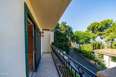 1118 Oberlin Drive, Glendale, CA 91205 - Photo 9