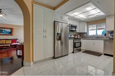 12477 Rajah Street, Los Angeles, CA 91342 - Photo 15