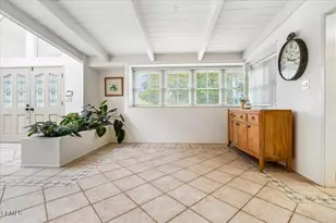 4959 Brewster Dr, Los Angeles, CA 91356 - Photo 11