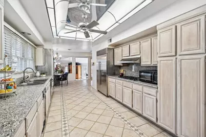 4959 Brewster Drive, Los Angeles, CA 91356 - Photo 25