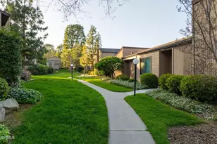 423 W Walnut St, Pasadena, CA 91103 - Photo 21