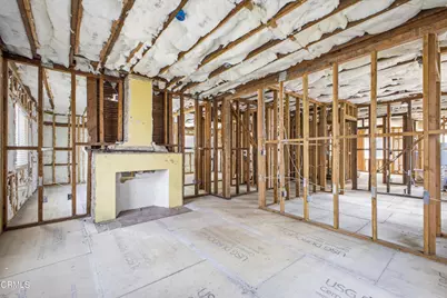 1042 W 62nd Street, Los Angeles, CA 90044 - Photo 11