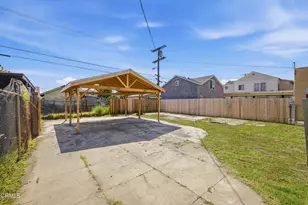 1042 W 62nd St, Los Angeles, CA 90044 - Photo 17